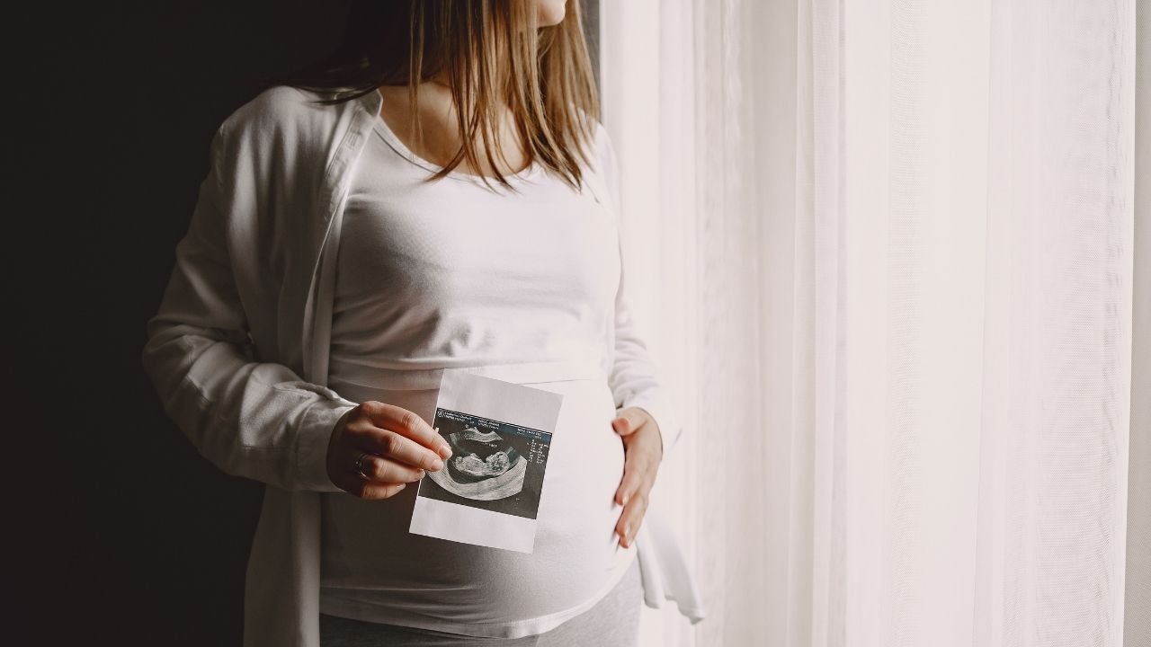 Adet Zamanı Gelmeden Hamile Olduğumu Nasıl Anlarım ? | 1 Haftalık Hamilelik Nasıl Anlaşılır? 5 Adet Zamanı Gelmeden Hamile Olduğumu Nasıl Anlarım