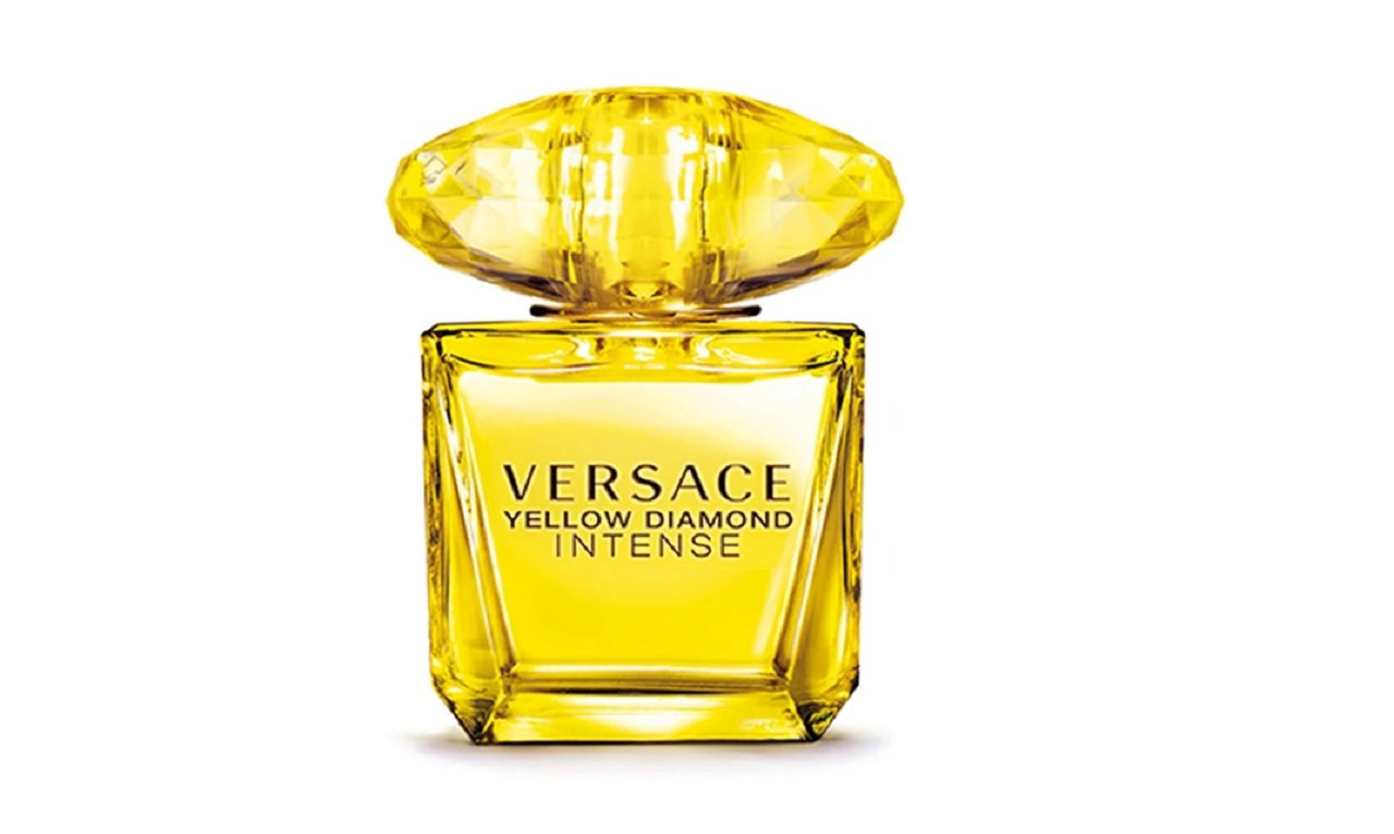 Yaz Ruhunu Yansıtan Versace ve Moschino Parfümleriyle Fark Yaratın 2 Versace Parfüm ile Akılda Kalan Bir İlk İzlenim
