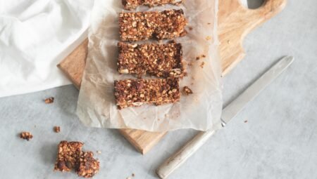 Granola Nedir ve Nasıl Hazıralnır?