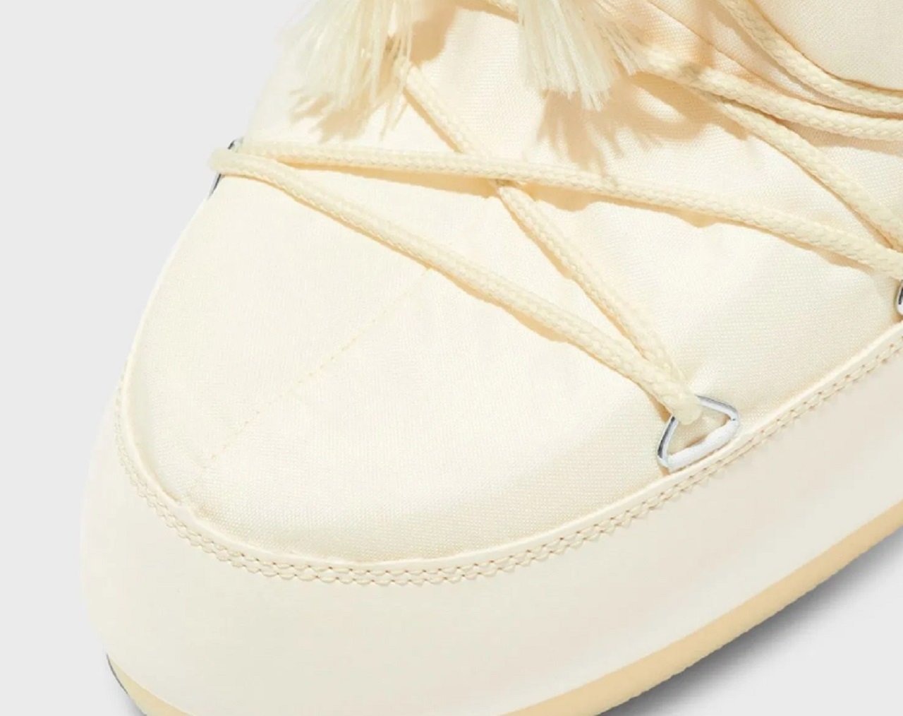 Kış Aylarında Ayak Sağlığı İçin Doğru Ayakkabı Seçimi 2 Kış Aylarında Ayak Sağlığı İçin Doğru Ayakkabı Seçimi