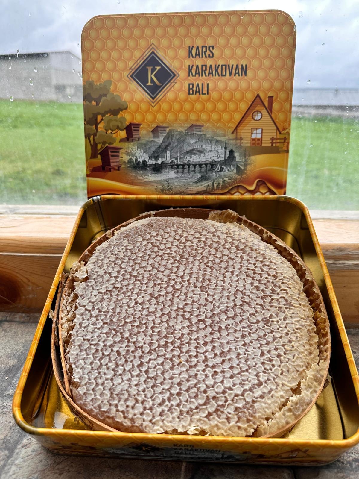 Organik Bal Nedir? Doğal ve Gerçek Balı Anlamanın Yolları