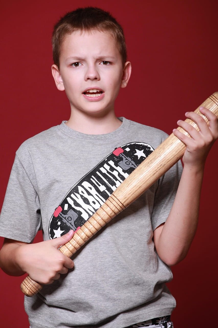 ofkeli-ergene-nasil-davranilmali