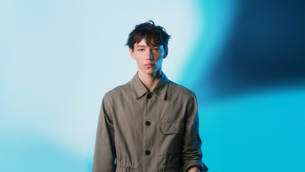 Armani Exchange Güneş Gözlükleri ve Aksesuar Modelleriyle Tarzınızı Güçlendirin